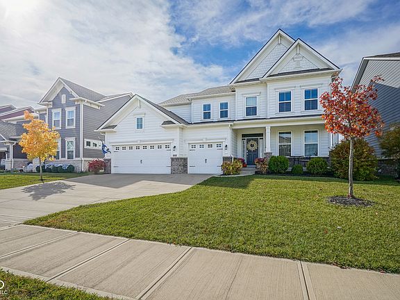 2nd image of 14998 Sullivan Ln