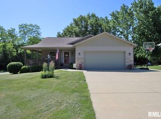 9504 W Excalibur Ct, Mapleton, IL 61547