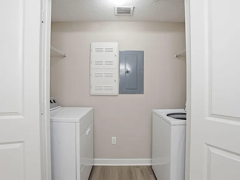 3611 High Ridge Way #302 — Photo 17