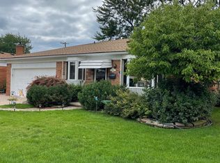 26641 Tom Allen Dr, Warren, MI 48089