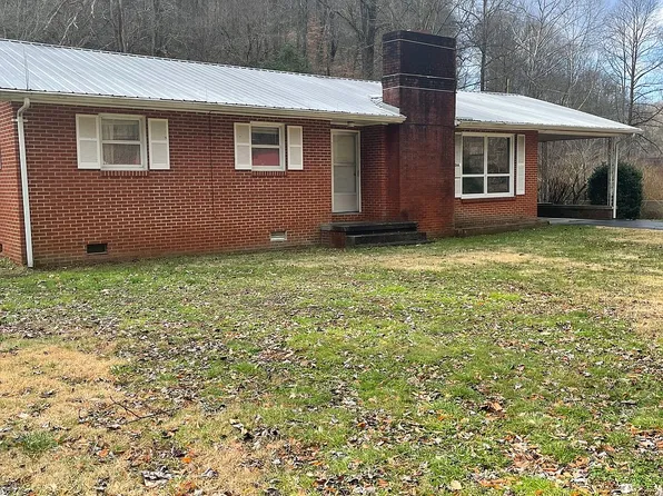 266 Upper Mill Creek Rd, Leburn, KY 41831