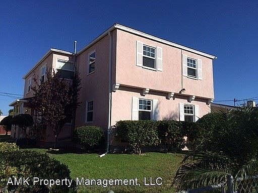 1st image of 4717 Hamilton St