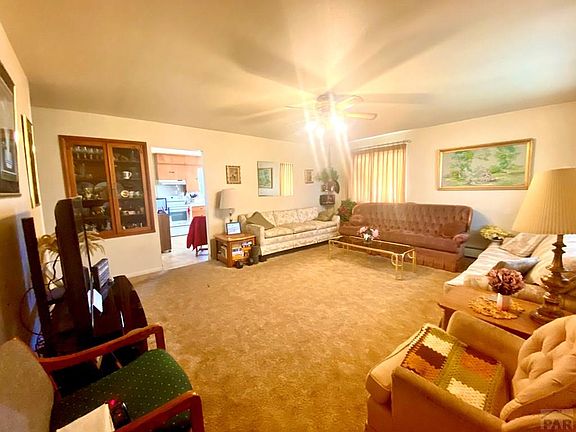 2nd image of 622 Collins Ave
