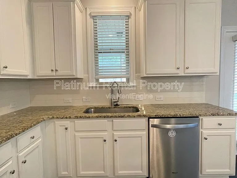 1825 Dahlia Dr — Photo 40
