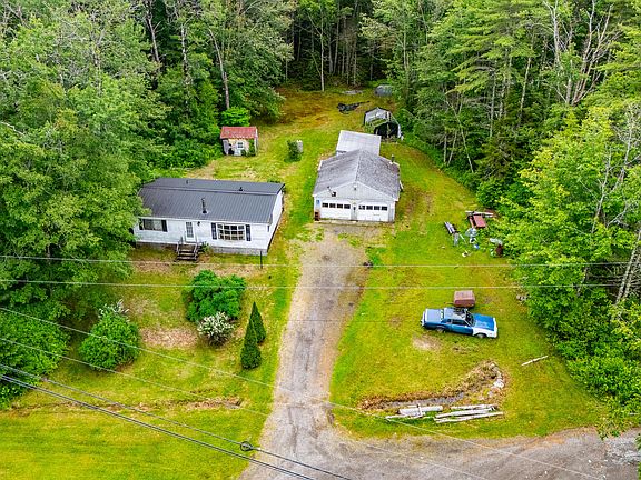 4th image of 41 River Road