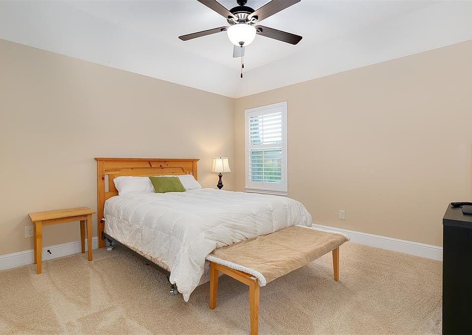 1st image of 13812 Barrow Cliff Ln