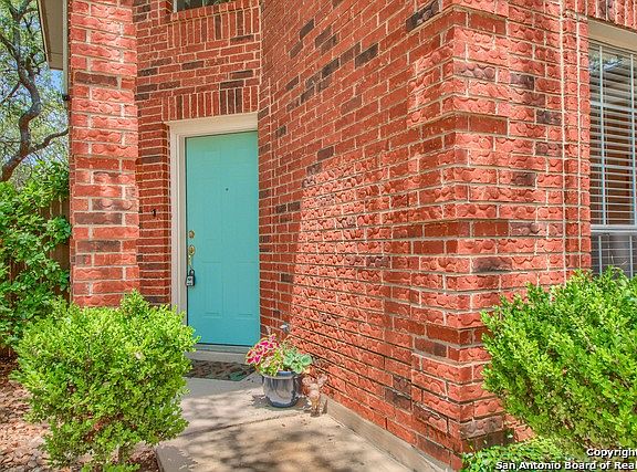 2nd image of 9331 Overland Way