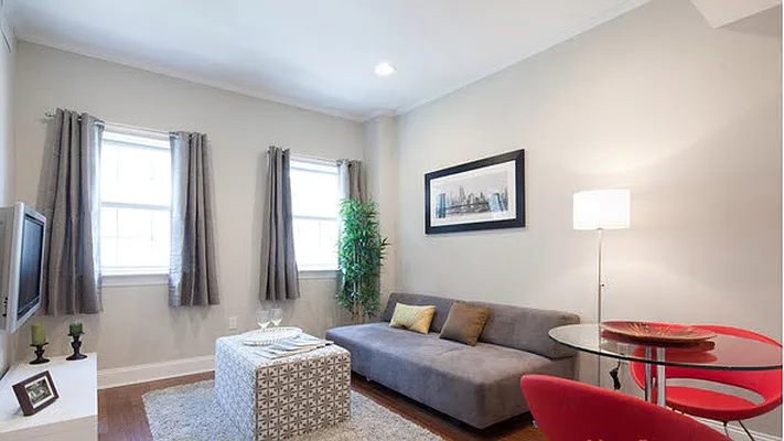 Rented by Compass | media 12