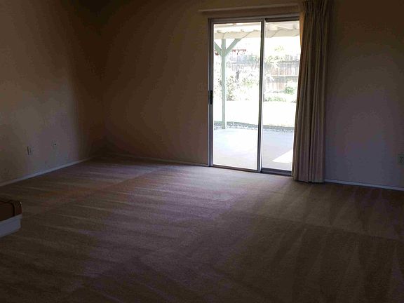 4th image of 800 Lakewood Dr