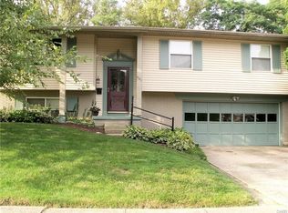 401 Mount Vernon Dr, Xenia, OH 45385