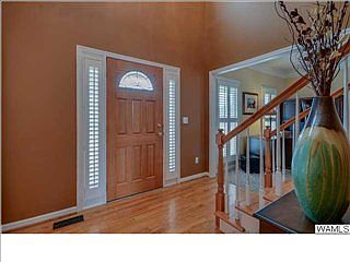 4th image of 6924 Laurel Wood Dr