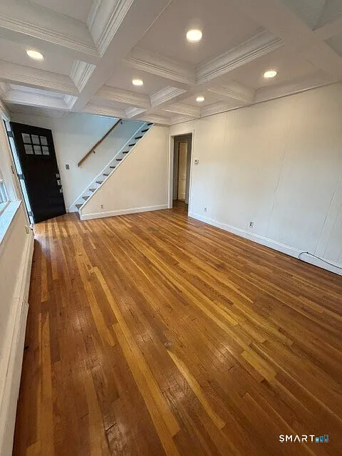 4 bed, 2.0 bath, 1699 sqft, $4,450 — Photo 4