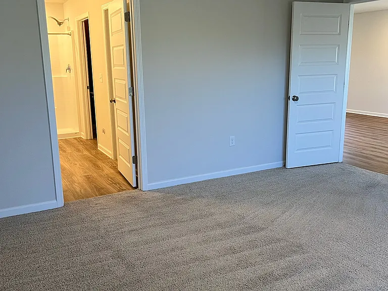 5418 Peach Dr — Photo 10