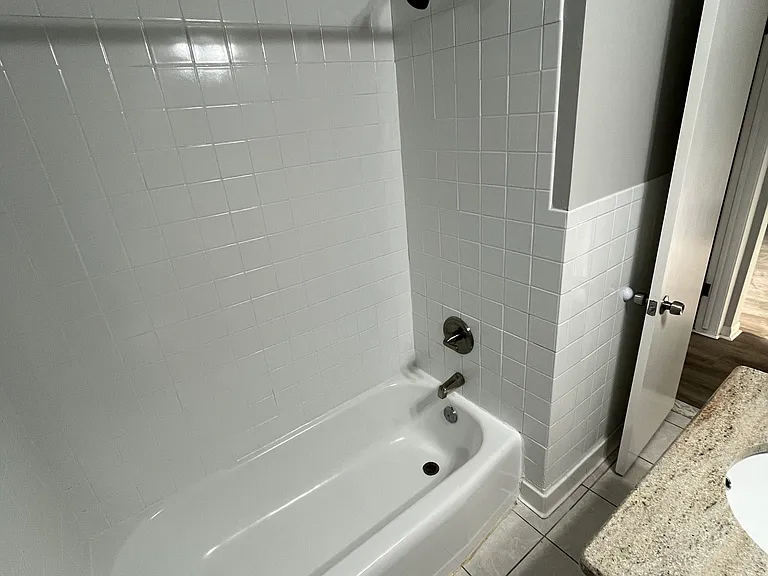 44090 Michigan Ave #B — Photo 6