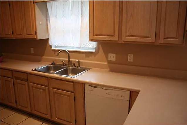 901 Pelican Pl — Photo 6