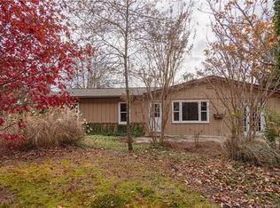 435 Hogsed Rd, Brevard, NC 28712