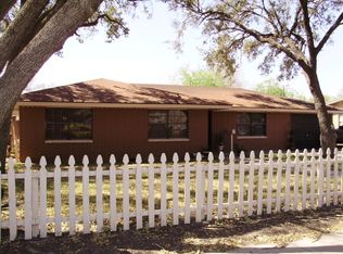 413 N Goliad St, Alice, TX 78332