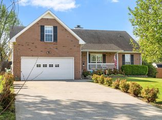 1148 Drawbridge Ct, Clarksville, TN 37040