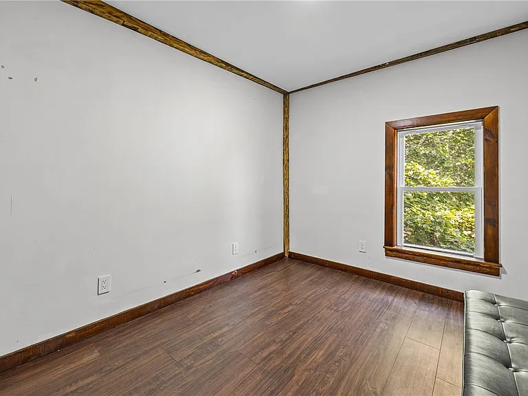 393 Mendon Center Rd — Photo 19