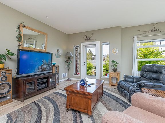 4th image of 399 Wembley Rd #209