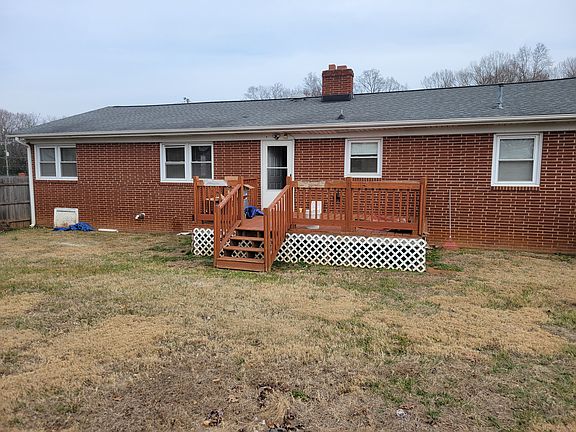 4th image of 3006 S Mebane St