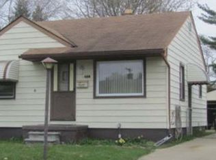 7949 Huron St, Taylor, MI 48180