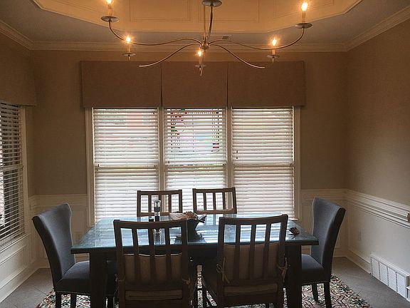 3rd image of 8784 Birch Park Ln