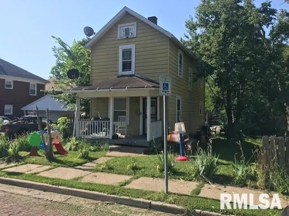 519 E 7th St, Davenport, IA 52803