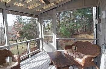 2nd image of 9 Rocky Ln