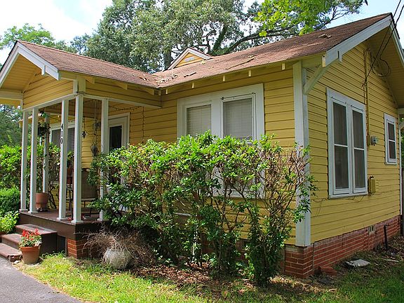 5th image of 516 Burk St #410
