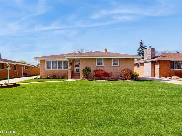 3712 44th St, Highland, IN 46322