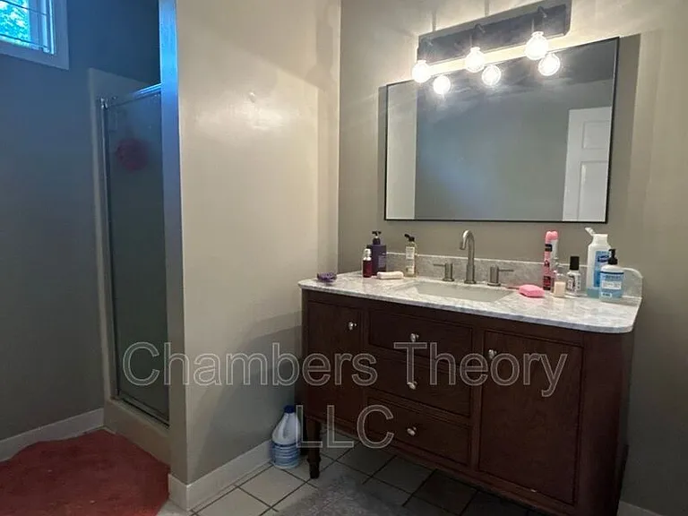 5827 Wessex Ln — Photo 10