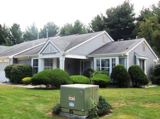 1183B Thornbury Ln, Manchester, NJ 08759