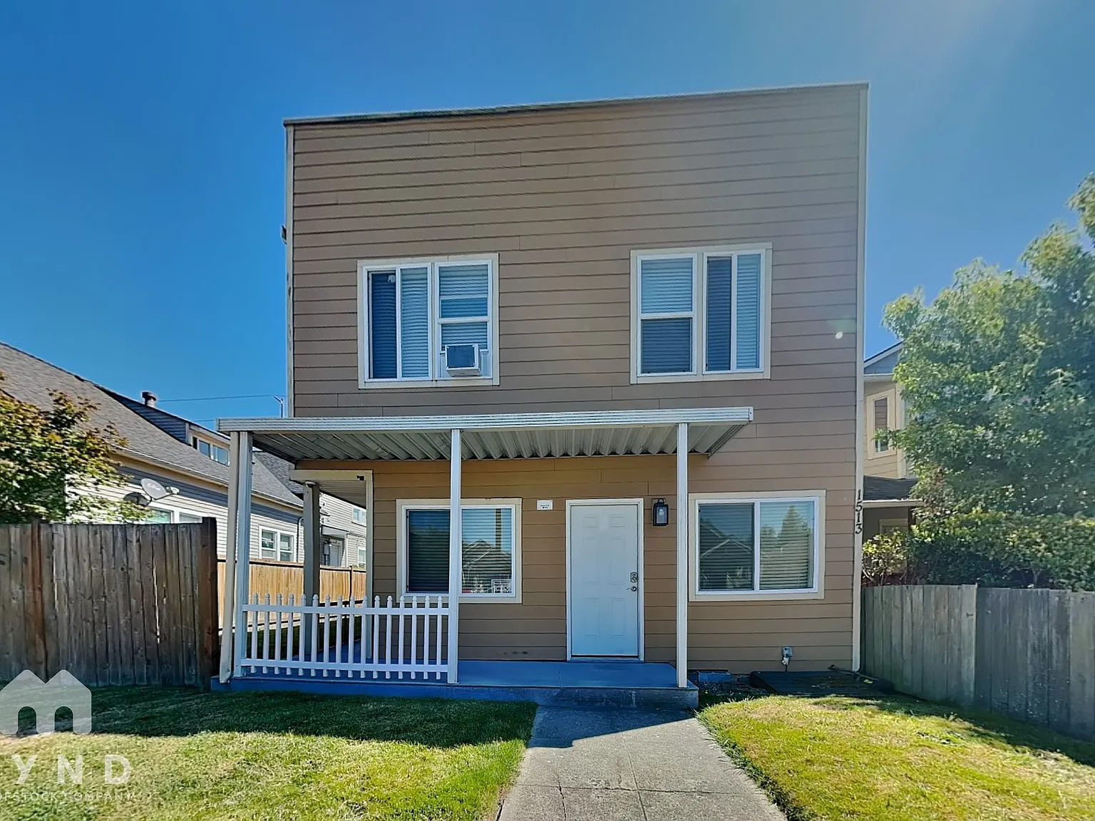 3 bed, 2.0 bath, 1325 sqft, $2,225 — Photo 1