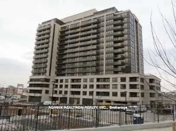 1 De Boers Dr #314, Toronto, ON M3J 0G6