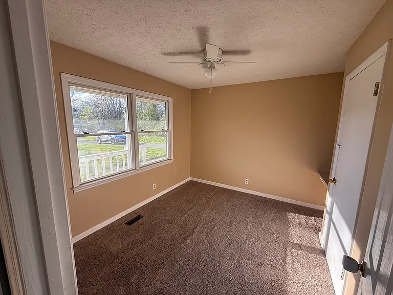 3494 Stagner Rd — Photo 11