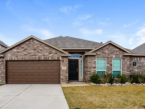 1902 Walnut Green Cir, Rosenberg, TX 77471
