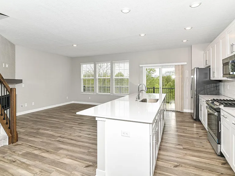 6886 Sunstone Pl — Photo 10
