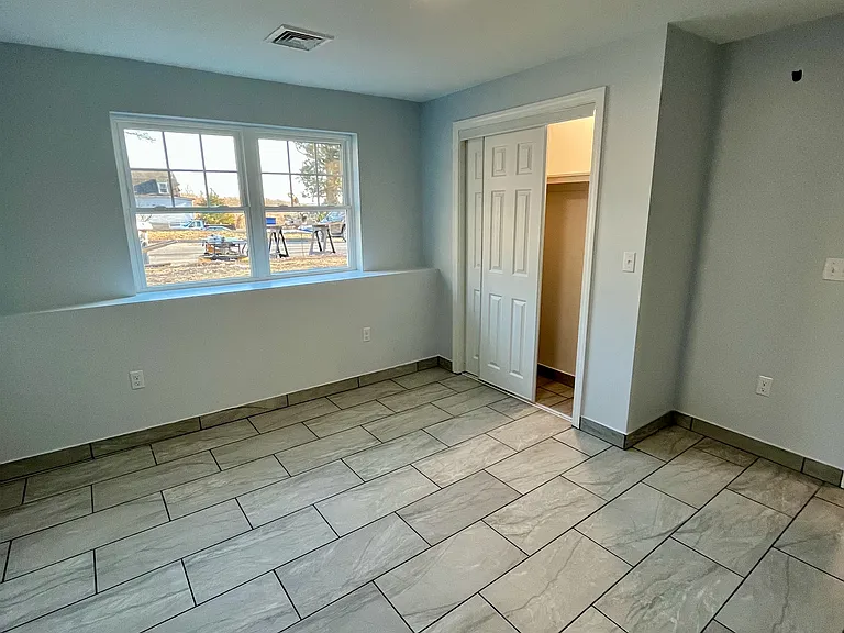200 Bulgarmarsh Rd #B2 — Photo 7