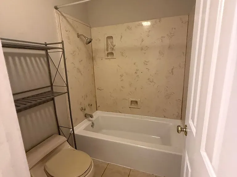 3 Meadow Creek Dr — Photo 25