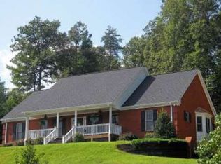 160 Owensby Mill Dr, Ellijay, GA 30536