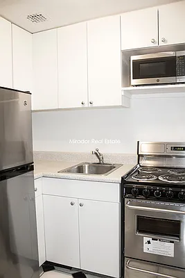 Rented by Mirador Real Estate | media 14