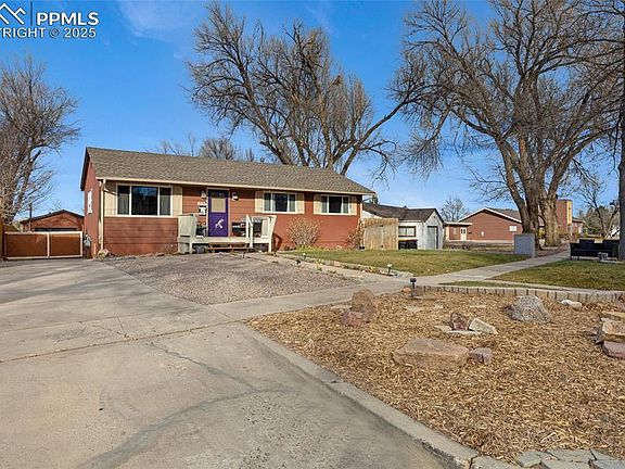 4th image of 2530 E San Miguel St