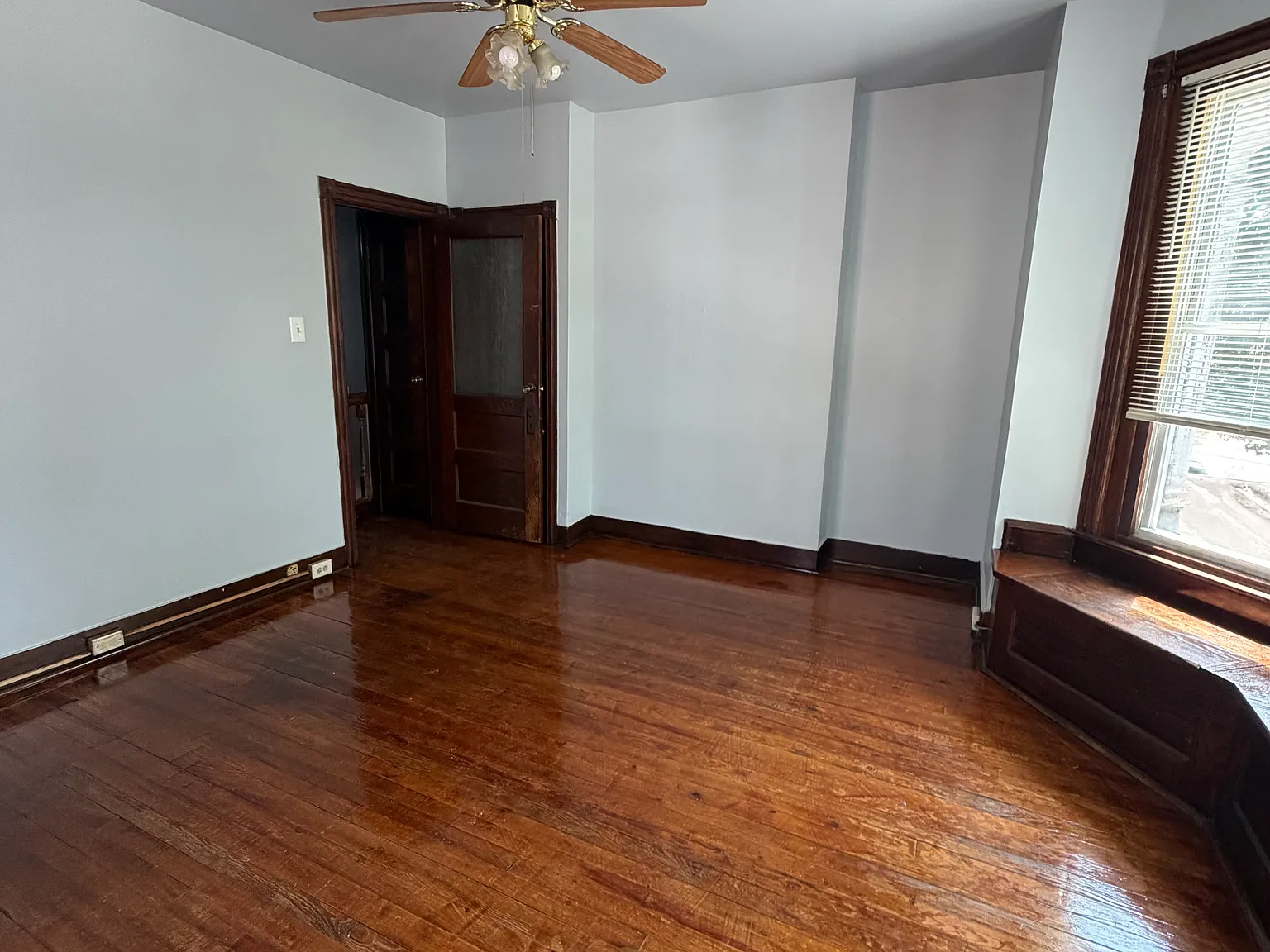 4 bed, 1700 sqft, $700 — Photo 3