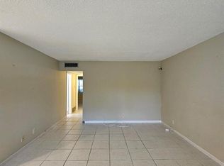268 Norwich E #L, West Palm Beach, FL 33417