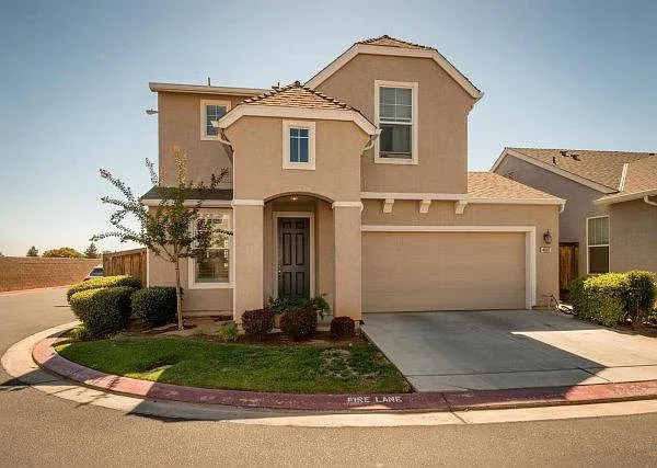 4607 W Brianna Way photo 1