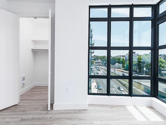4th image of 576 4th Ave #405