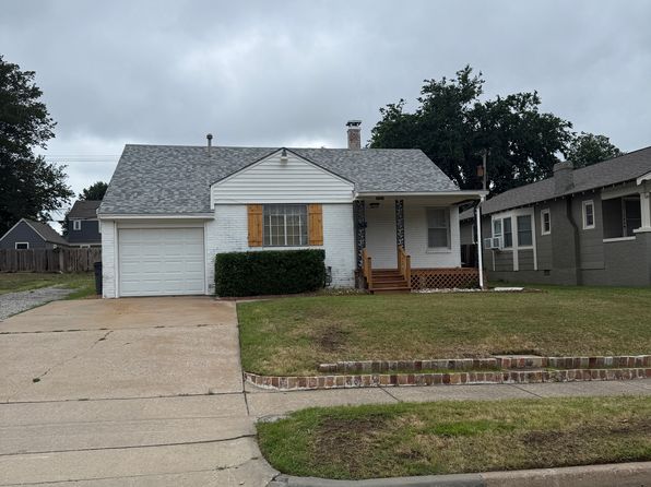3321 E 4th Pl
