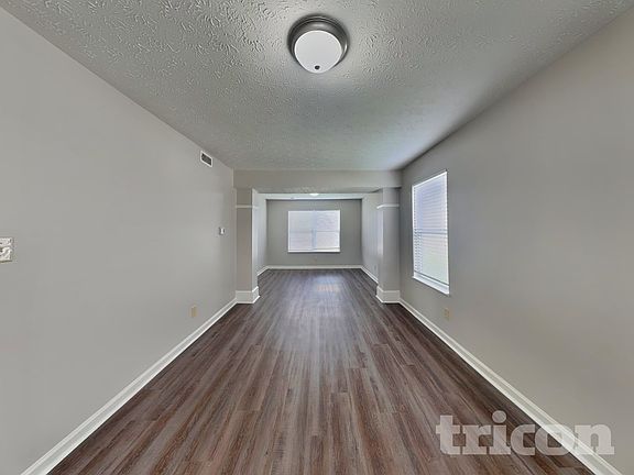 2nd image of 5328 Waterton Lakes Dr