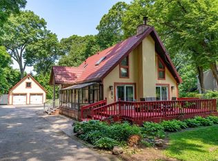 25A Hartman Hill Rd, Huntington, NY 11743